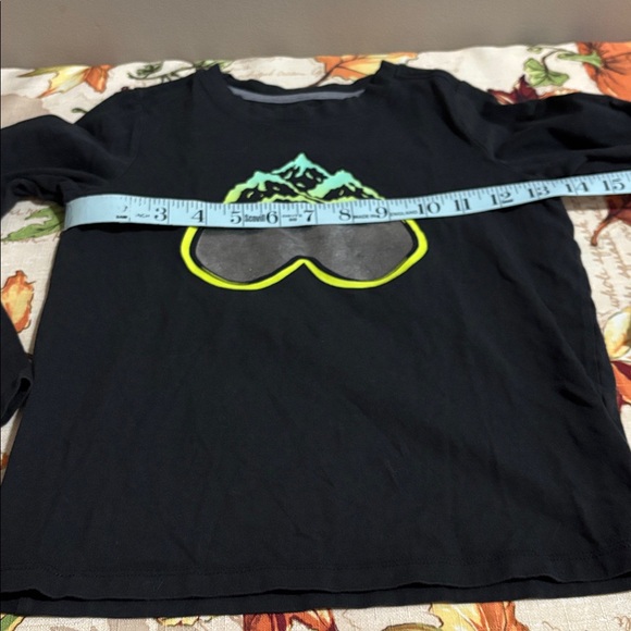 2/$4 DSG Black Long Sleeve Shirt with Ski Goggle Design - Picture 3 of 7